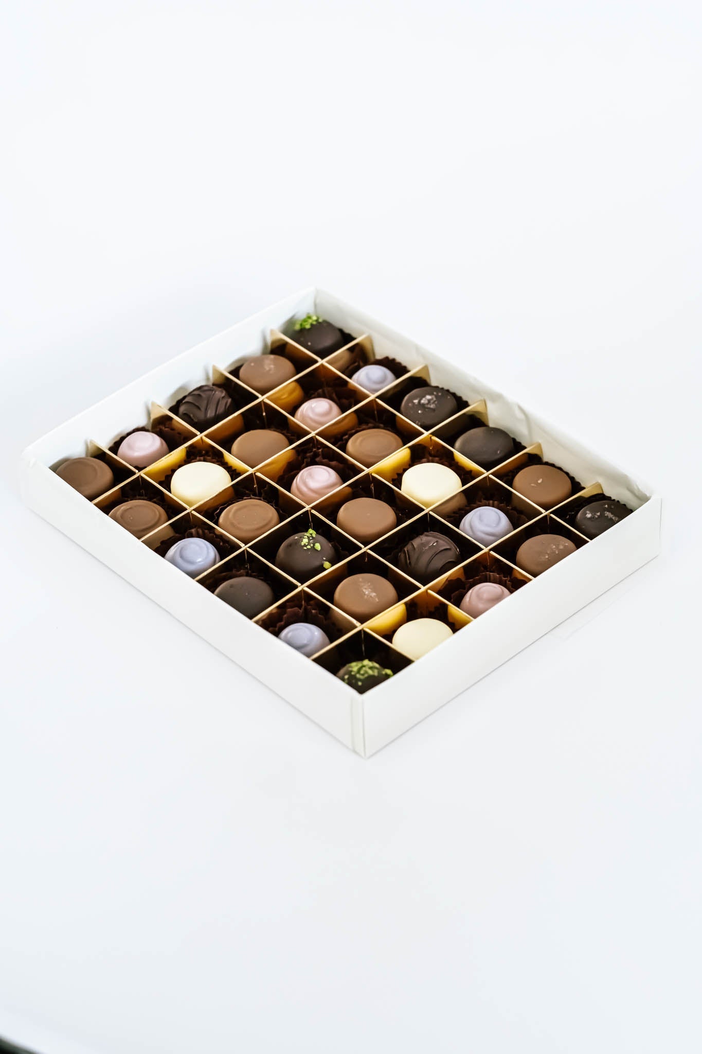 30 Pieces - Truffles Chocolate Boxes (build your box)